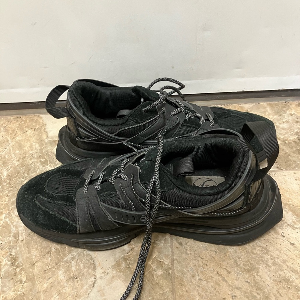 Javi Shoes - Picture 5 of 8